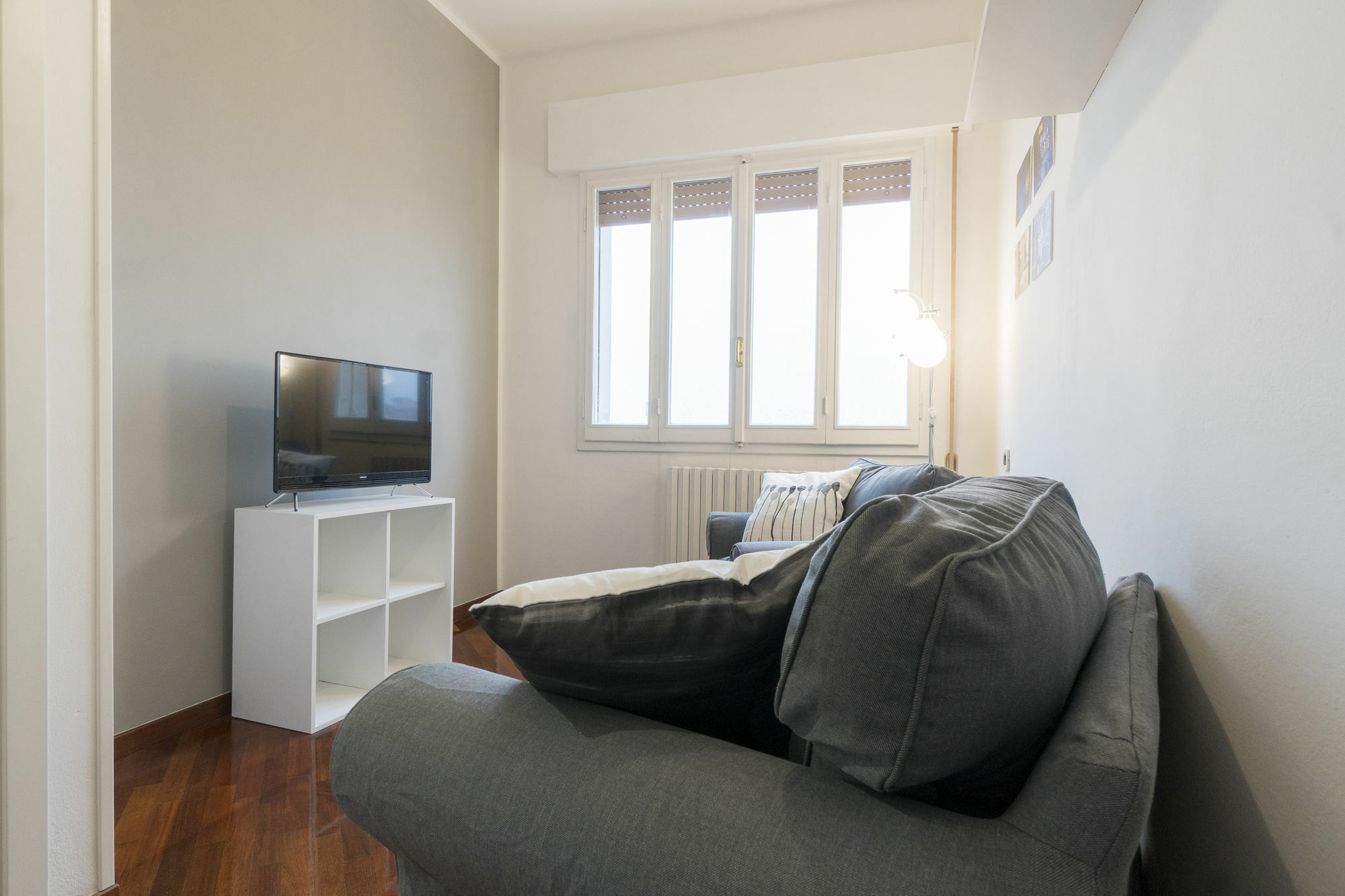 Residence Railway By Studio Vita Bologna Exteriör bild